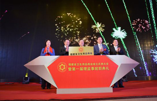 欧宝体育登录入口:十月新番演出惊天崩坏 魔法少女居然没穿内裤！